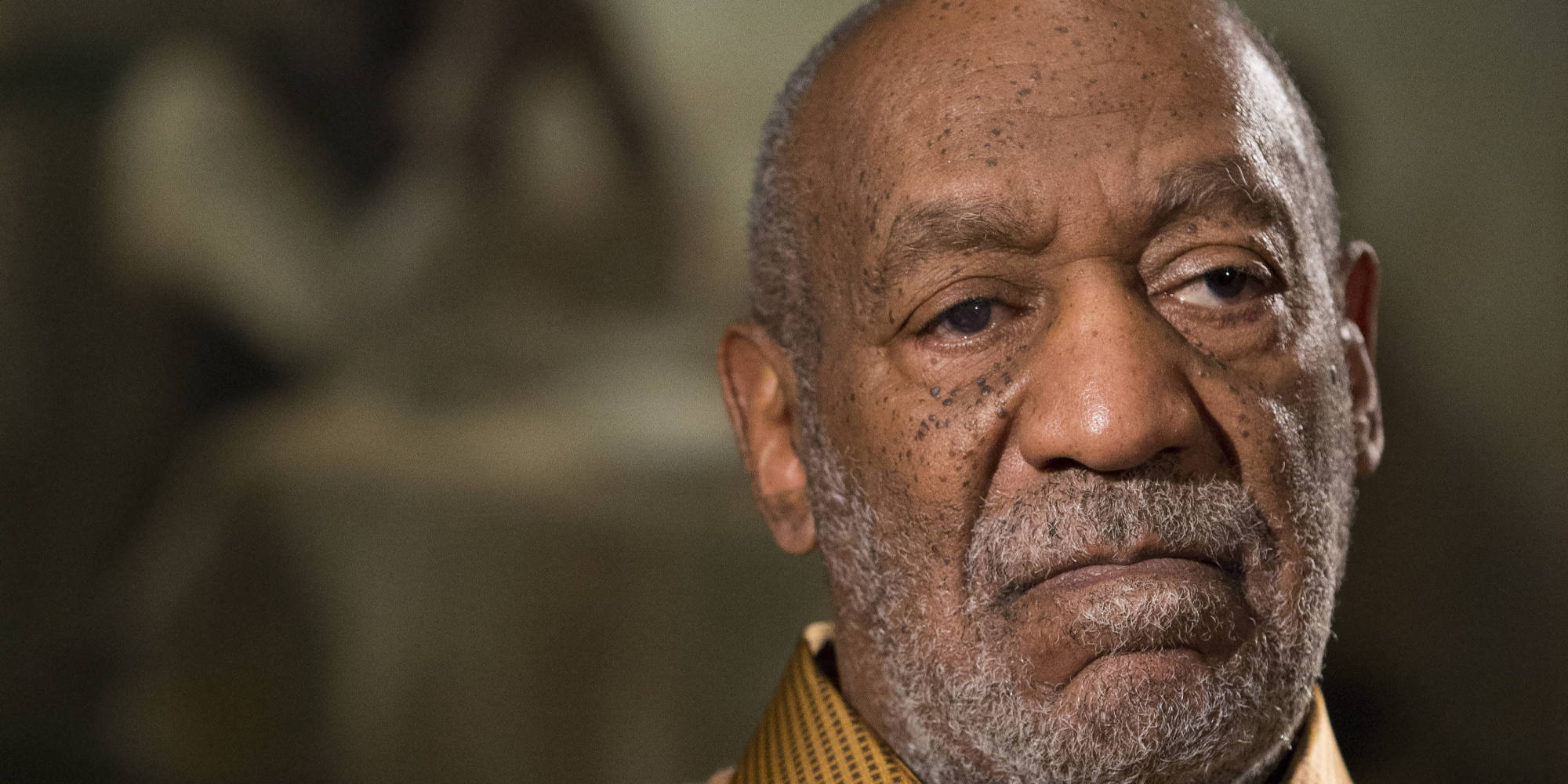 Bill Cosby foi formalmente acusado de abusos sexuais