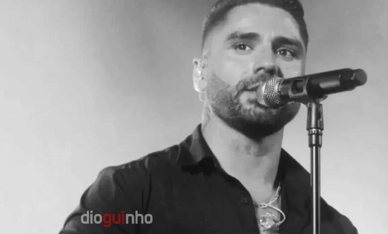 Leandro - cantor Leandro - “Big Brother”. Leandro denuncia amigos que tentaram engatar a 'ex' nas costas: "animais de caça"