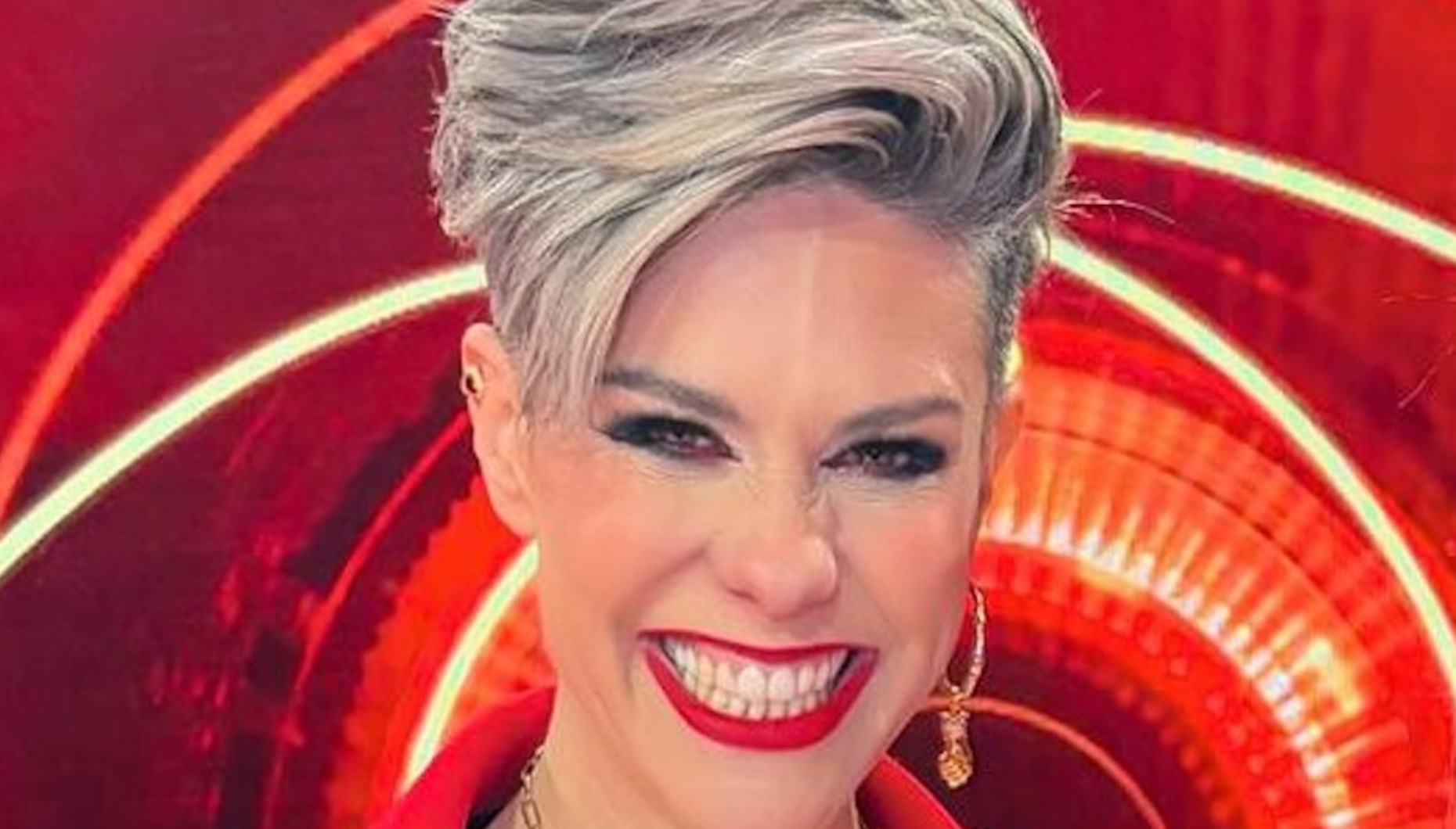 Ana Barbosa A Nova Concorrente Do Big Brother Desafio Final E Experimente A Emo O De