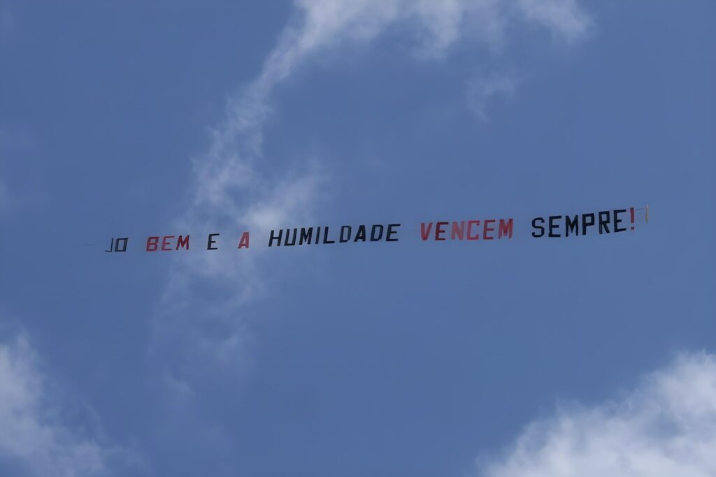 Big Brother: João Oliveira recebe mensagem do exterior após expulsão de Catarina Miranda