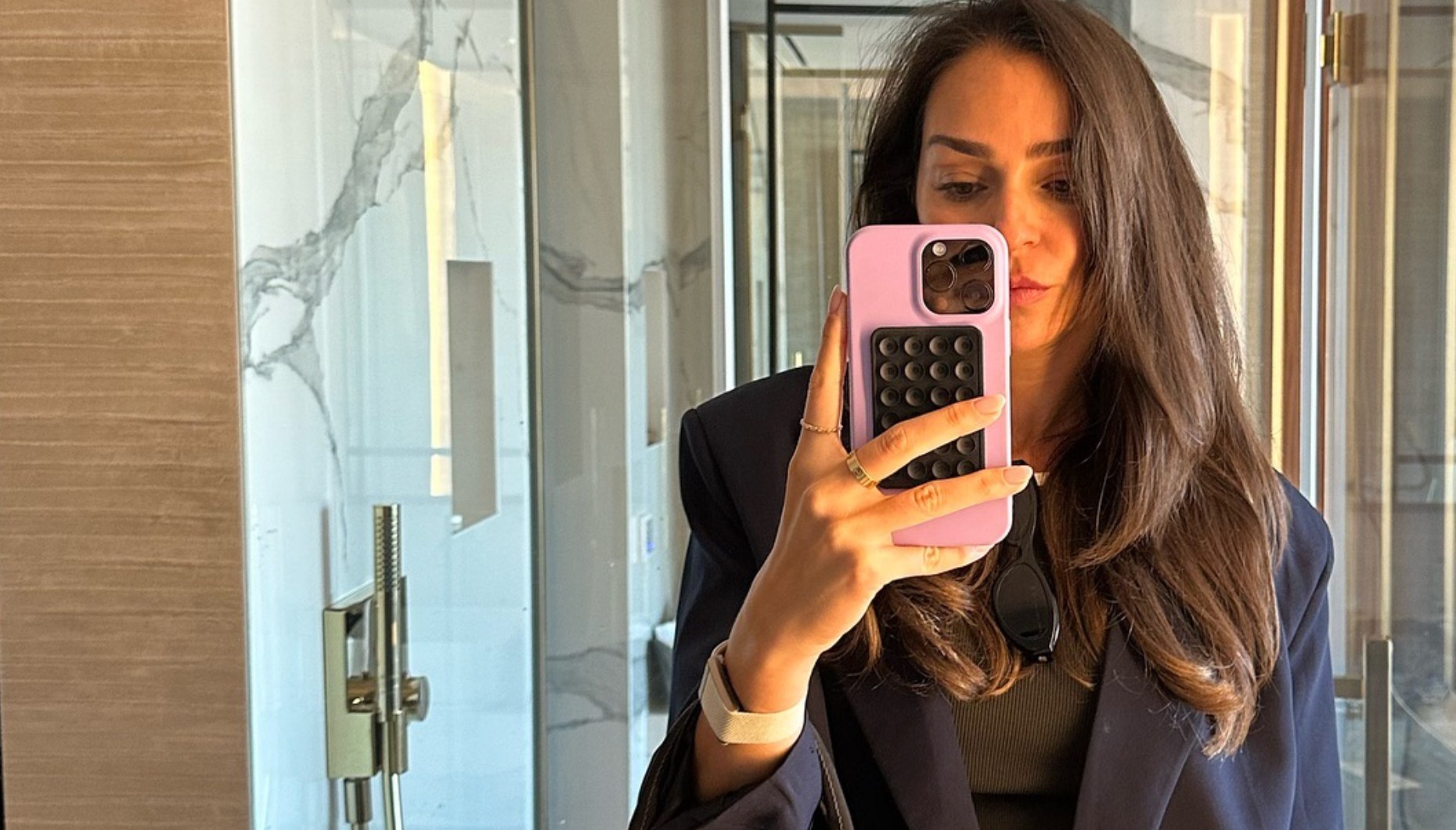 Vanessa Martins denuncia médica que a fez passar tratamentos horrorosos
