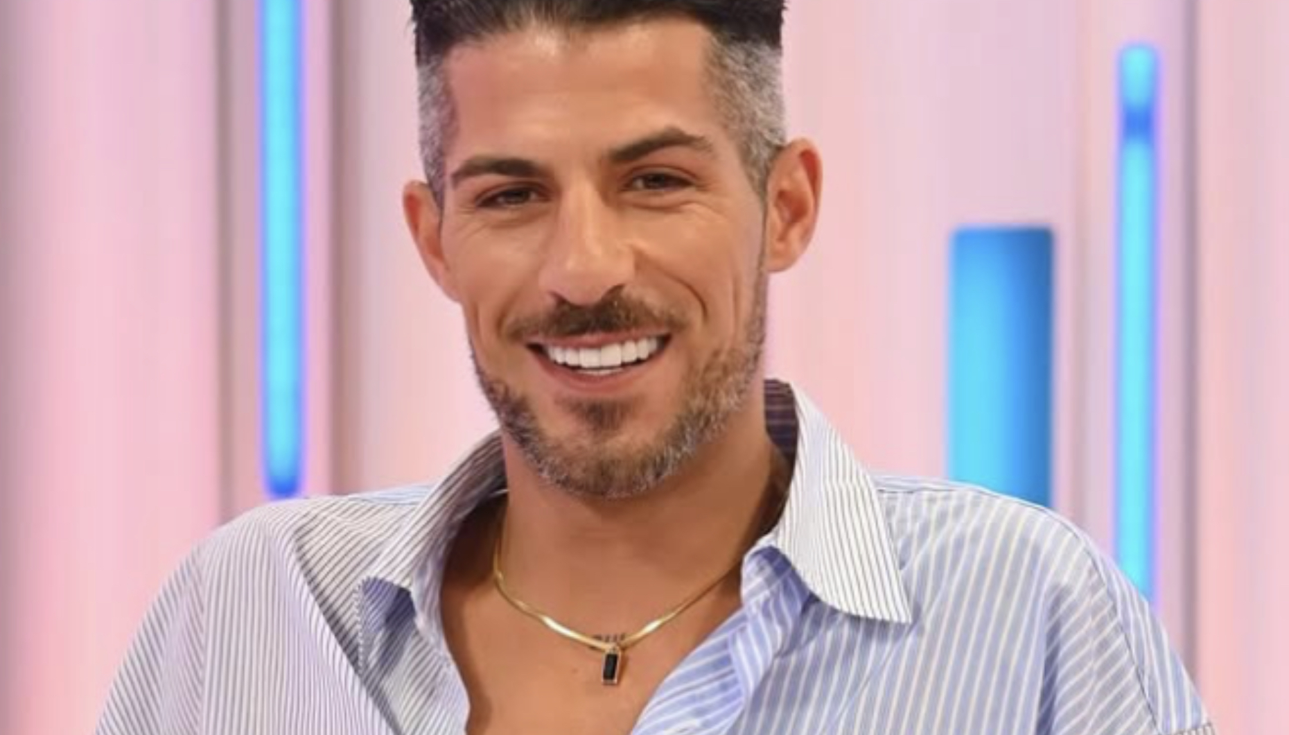 Cláudio Alegre deixa mensagem após ser expulso do "Secret Story - Desafio Final"