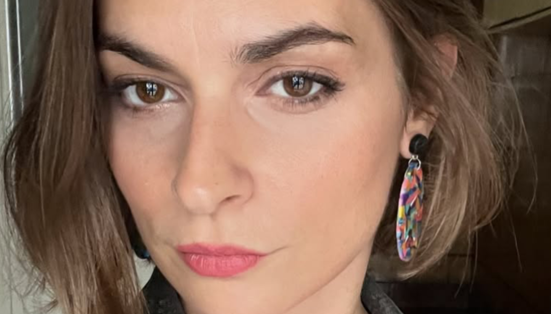 Após entrevista, Benedita Pereira reage às críticas: "entristece-me muito que haja tanta maldade"