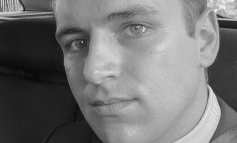 António Van Zeller - ator de "Morangos com Açúcar" chora a morte da mãe