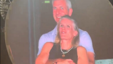 "O que fizeram a este casal no concerto dos Coldplay foi cruel" - Amantes apanhados