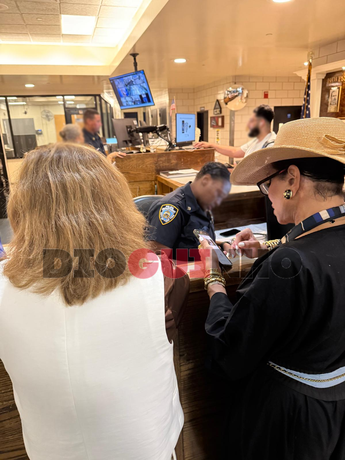 EXCLUSIVO: Marluce e Castelo Branco denunciam Betty Greifstein por "difamação e calúnia" numa esquadra em Nova Iorque (Fotos e Vídeo)