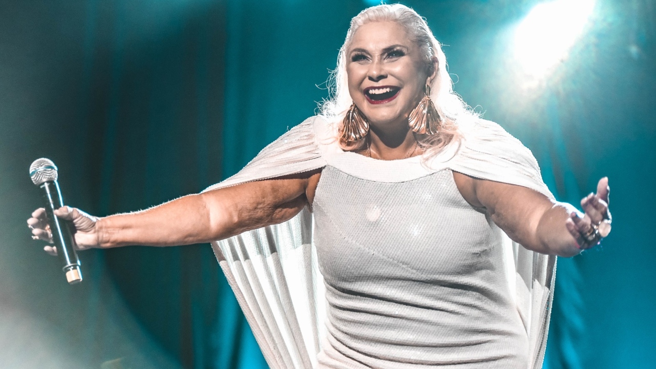 Fafá de Bélem é "anafada nojenta" diz Maria Vieira