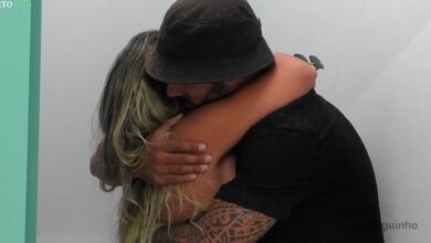 Momento de 'intimidade' no Big Brother entre Afonso Leitão e Jéssica Vieira é analisado na TVI