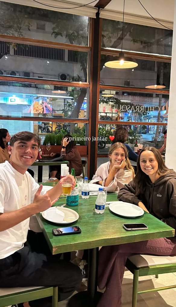 Temos fotos! Filho de Fernanda Serrano já está no Brasil e deixou a mãe em lágrimas