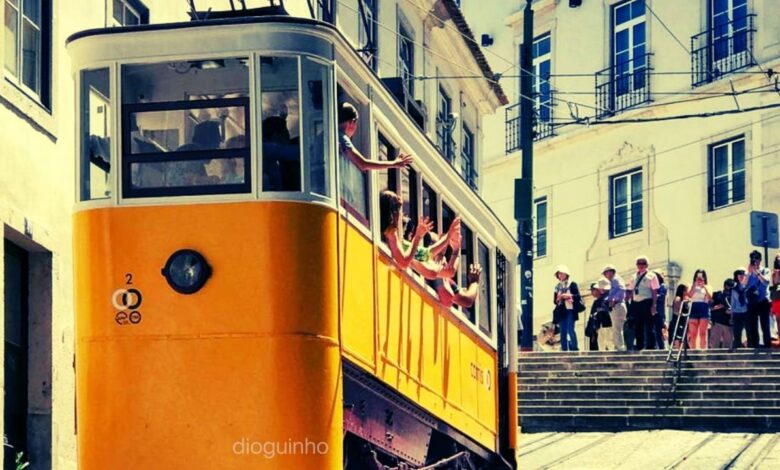 Sete israelitas entre os feridos no Elevador da Glória, "já é uma coincidência"