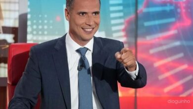 Três meses depois, Ricardo Araújo Pereira volta para gozar com a política
