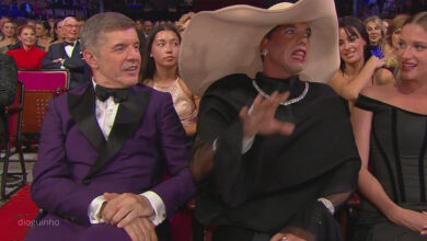 Vasco Pereira Coutinho "arrasa" Clara de Sousa nos Globos: "Está sempre carrancuda, com a cara p'ra baixo, que horror"