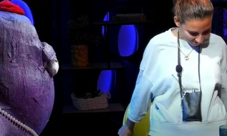 Big Brother. Catarina Miranda abre o coração… à mesa com um polvo