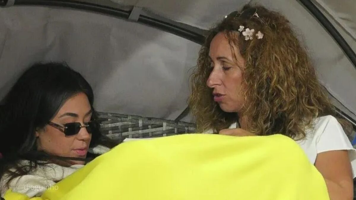 Casa dos Segredos - Liliana e Marisa discutem com sorriso na cara: de 'és a que mais gosto' a 'vou atirar-te as roupas à piscina'