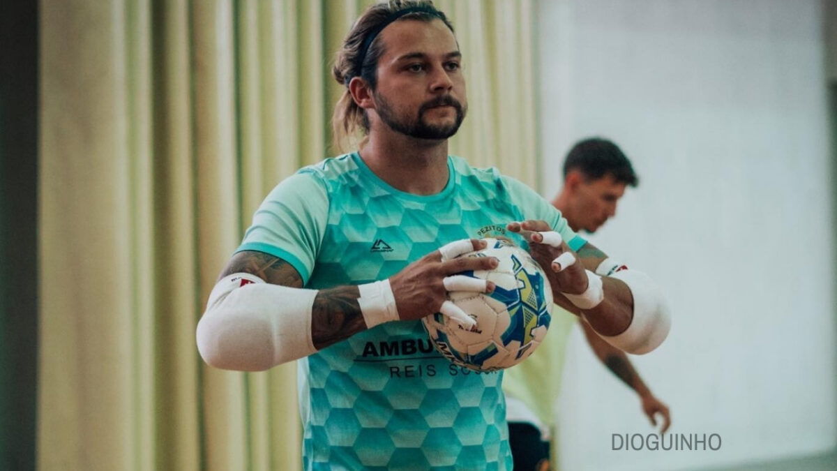 Casa dos Segredos - Inês Gama tenta revelar segredo de Dylan Fonte: perdeu  filha em acidente?