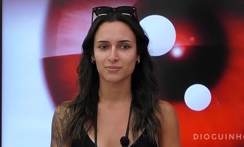 Joana arrisca, mas falha tentativa de desvendar segredo de Vera e Fábio, mas produção 'entalou-a'