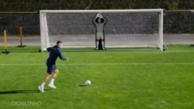 Homem vs Máquina: Cristiano Ronaldo derrota o robô "imbatível" da NASA