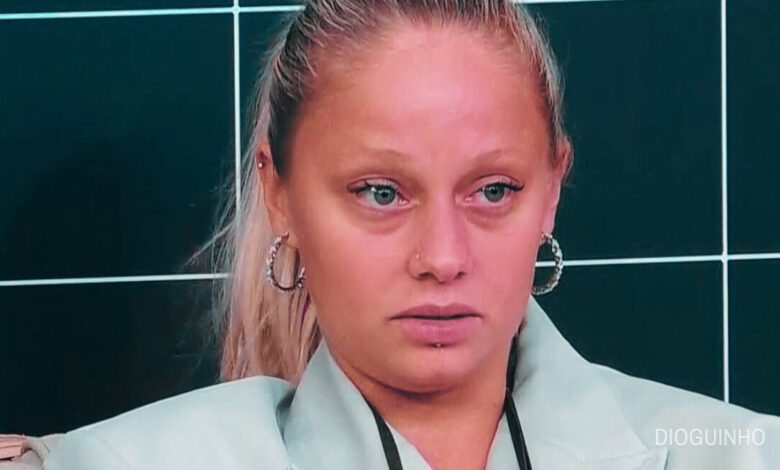 Inês termina namoro fora e aproxima-se de Dylan no SS9 e não quer comparações cm o «caso Liliana»