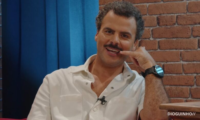 João Ricardo esquece Márcia Soares, ataca Cândido Pereira e beija Flávio Furtado: "Faz-me mais sentido a Joana Diniz"