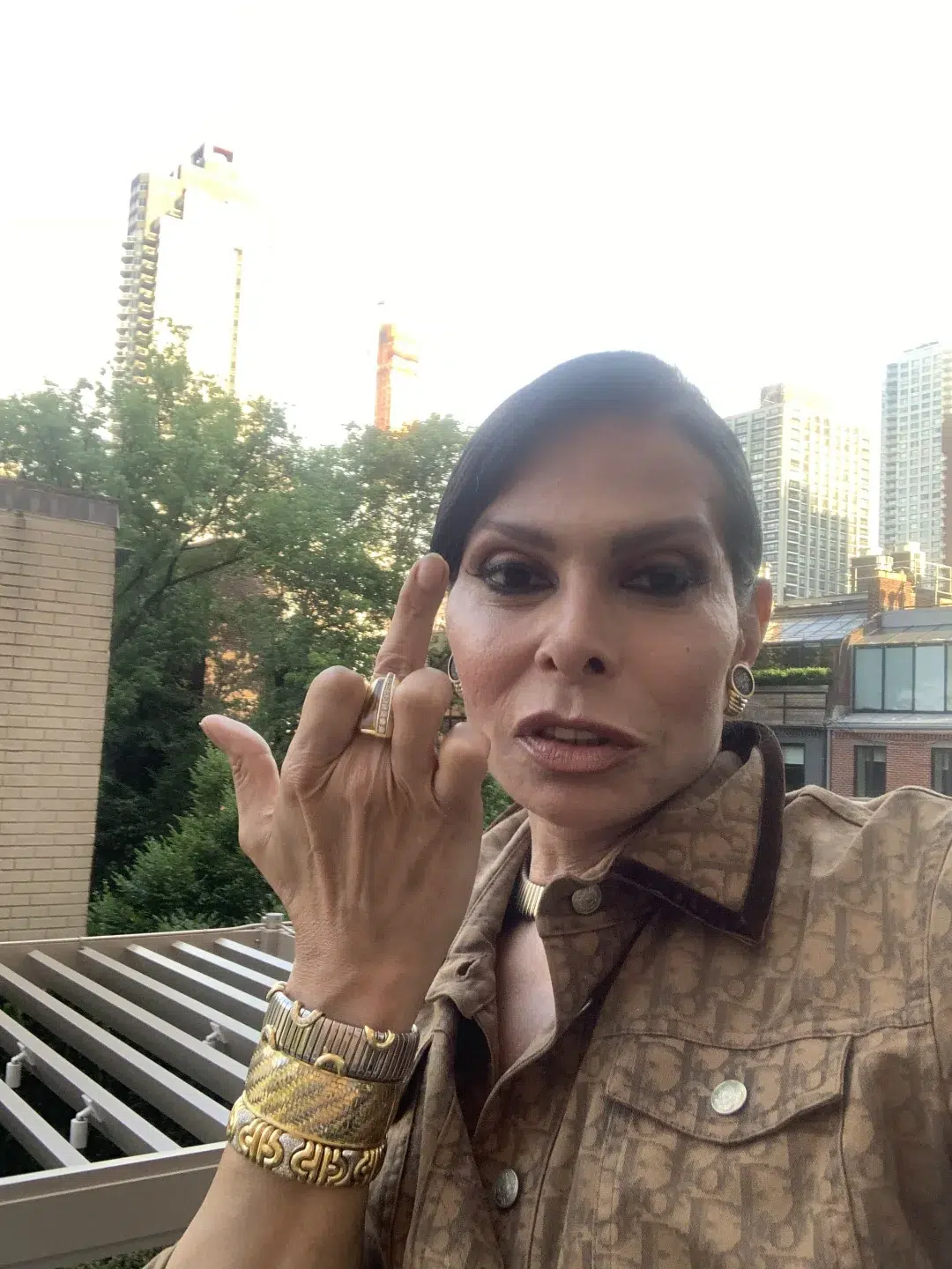 Léo Caeiro perde a paciência com José Castelo Branco após fotografia polémica