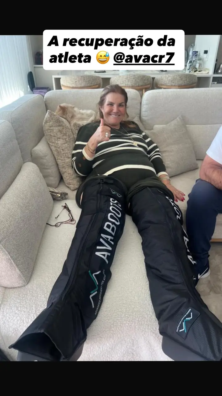 No V+ Fama: Guilherme Castelo Branco esclarece estado de saúde de Dolores Aveiro No V+ Fama: Guilherme Castelo Branco esclarece estado de saúde de Dolores Aveiro