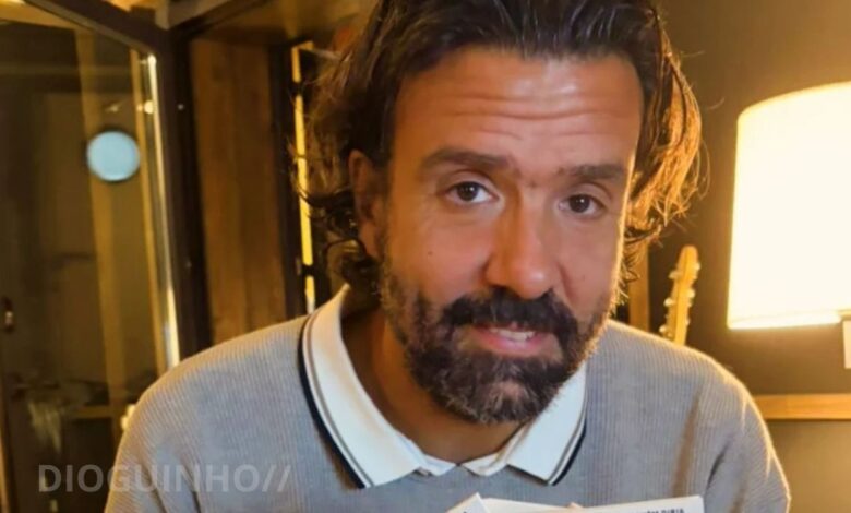 Miguel Araújo admite que o novo disco "não foi muito premeditado": "Tenho centenas de coisas guardadas"