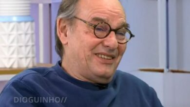 Fernando Rodrigues revela passado com 14 profissões: "Só descobri o teatro aos 43 anos"