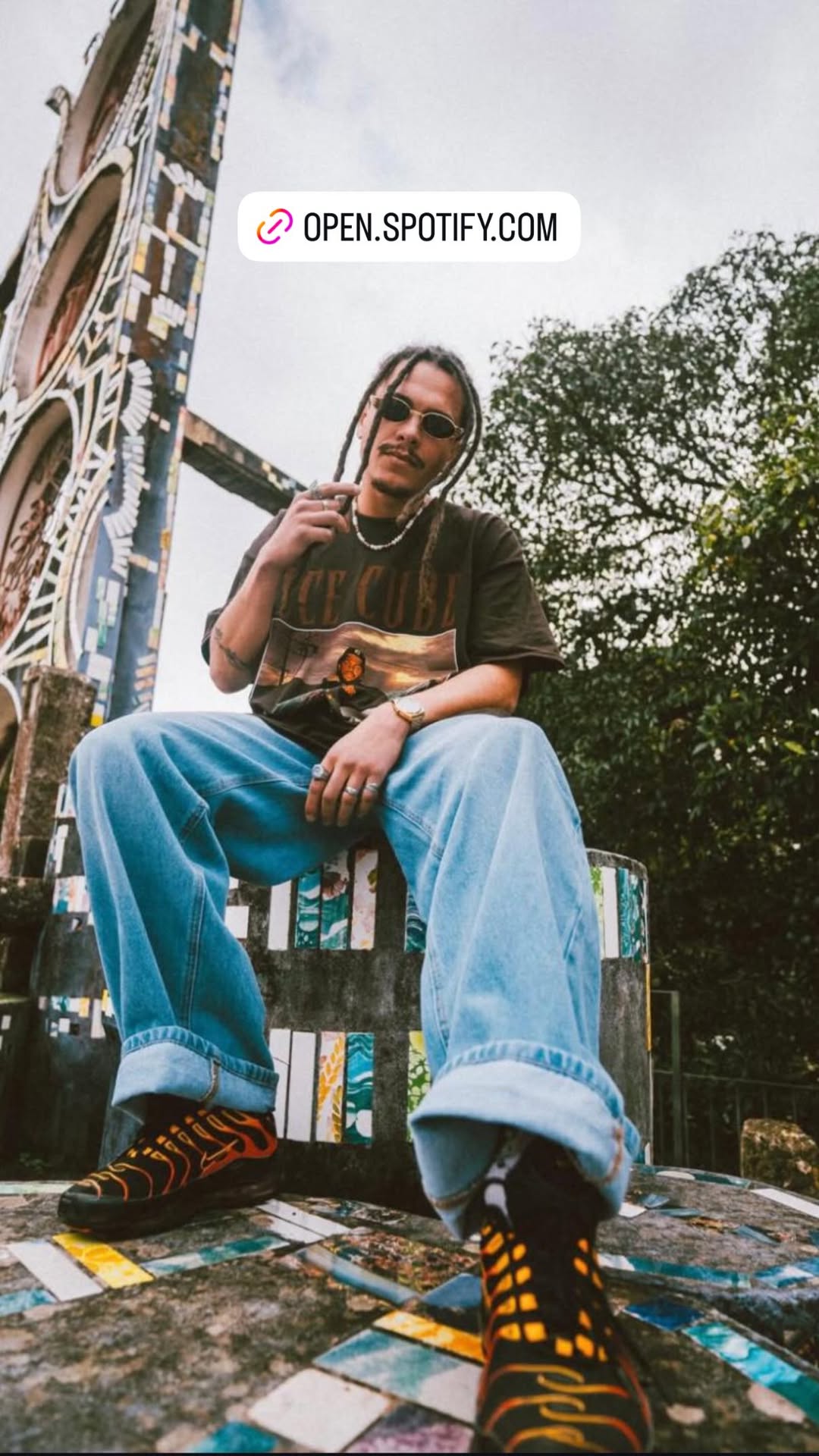 'Marketing' ou fundo solidário da música que homenageia Maycon Douglas na Nazaré