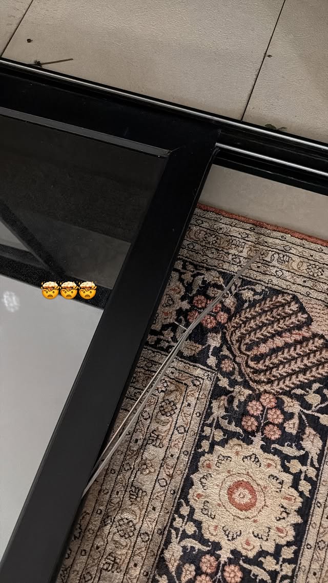 Bruna Gomes mostra cenário de destruição e detalhe comovente após assalto: "Foi o que sobrou" Bruna Gomes mostra cenário de destruição e detalhe comovente após assalto: "Foi o que sobrou"