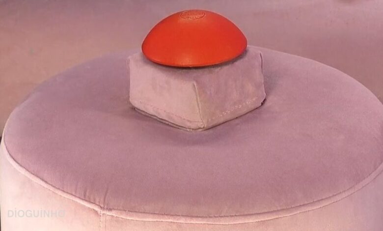 Casa dos Segredos: Liliana carrega no botão e atira-se ao segredo de Eva