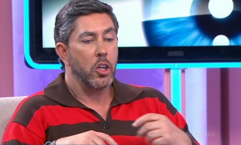 Adriano Silva Martins 'roubou o armário' da Ariana Miranda e surpreende com o visual