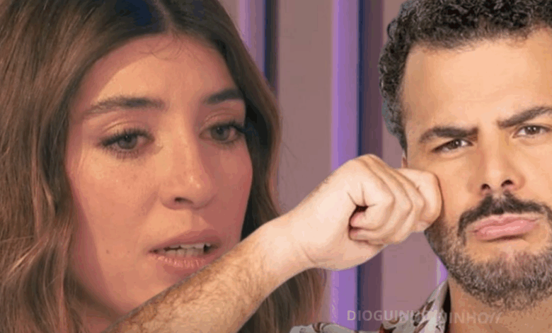 João Ricardo reage a pedido de namoro de Ariana: "Normal ser ela a ajoelhar"