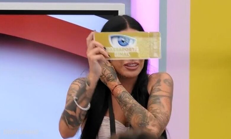 Jéssica decifra o segredo da Voz e conquista o passaporte para a grande final da TVI