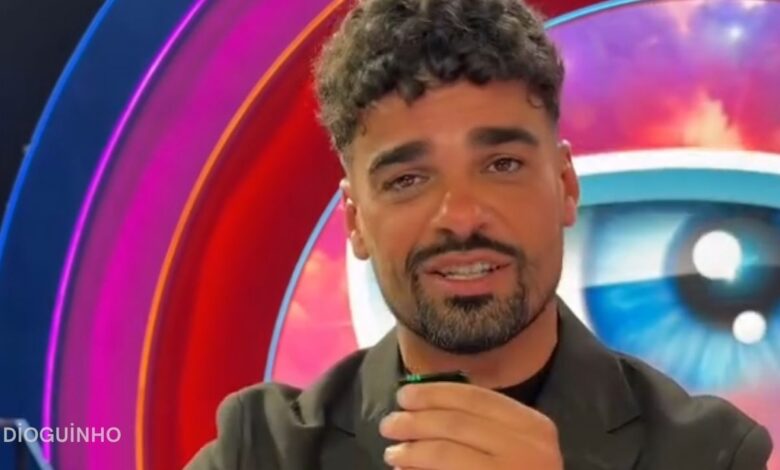 Norberto reage à expulsão e aponta o melhor jogador