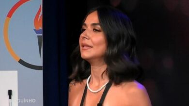 Pai de Sara aparece pela primeira vez e confessa: "Finalmente encontrou alguém à altura dela para jogar"