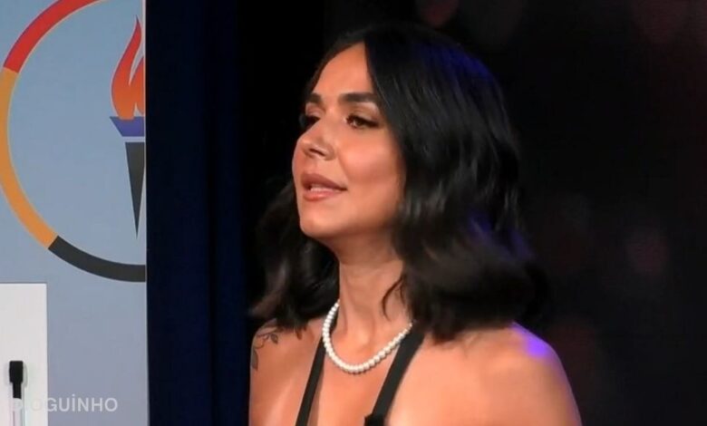 Pai de Sara aparece pela primeira vez e confessa: "Finalmente encontrou alguém à altura dela para jogar"