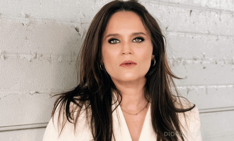 Ana Arrebentinha atira sobre a homossexualidade: "Parece que é uma coisa que se pega"