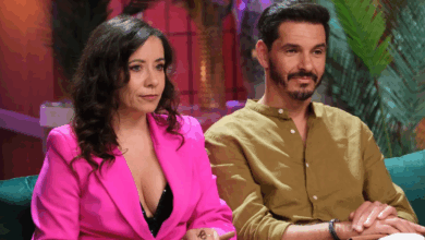 Vítor 'passa-se' com provocação de Carlos e ignora a mulher no "Casados à Primeira Vista"