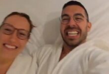 O romance de Diogo Alexandre e Carla Barradas continua a render na SIC. A noite de núpcias