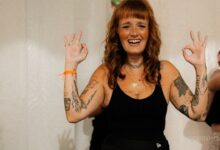 Carolina Deslandes responde a comentário e surpreende ao exibir nova silhueta
