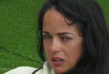 Como é? Raquel abre o livro: Mantém duas ligações no exterior