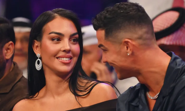 Cristiano Ronaldo e Georgina Rodríguez casaram em Cascais: cerimónia civil reuniu apenas os cinco filhos