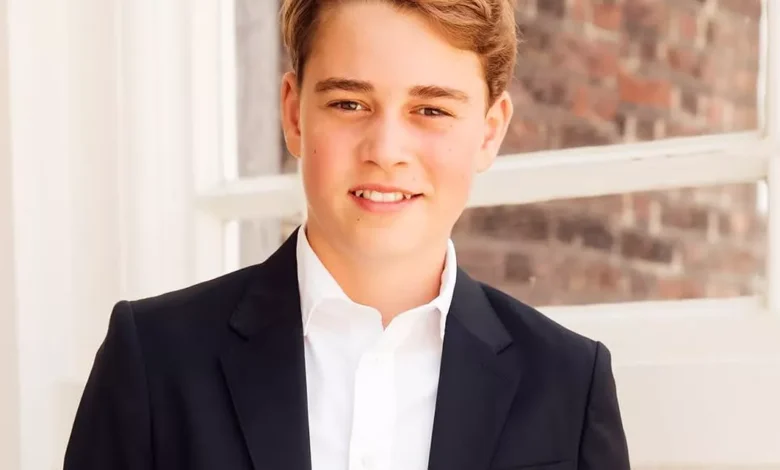 George segue os passos de William em Eton (anuidade de 80 mil dólares)