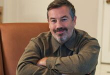 Luto na música: Cantor e compositor Duncan Sheik morre aos 56 anos em Nova Iorque