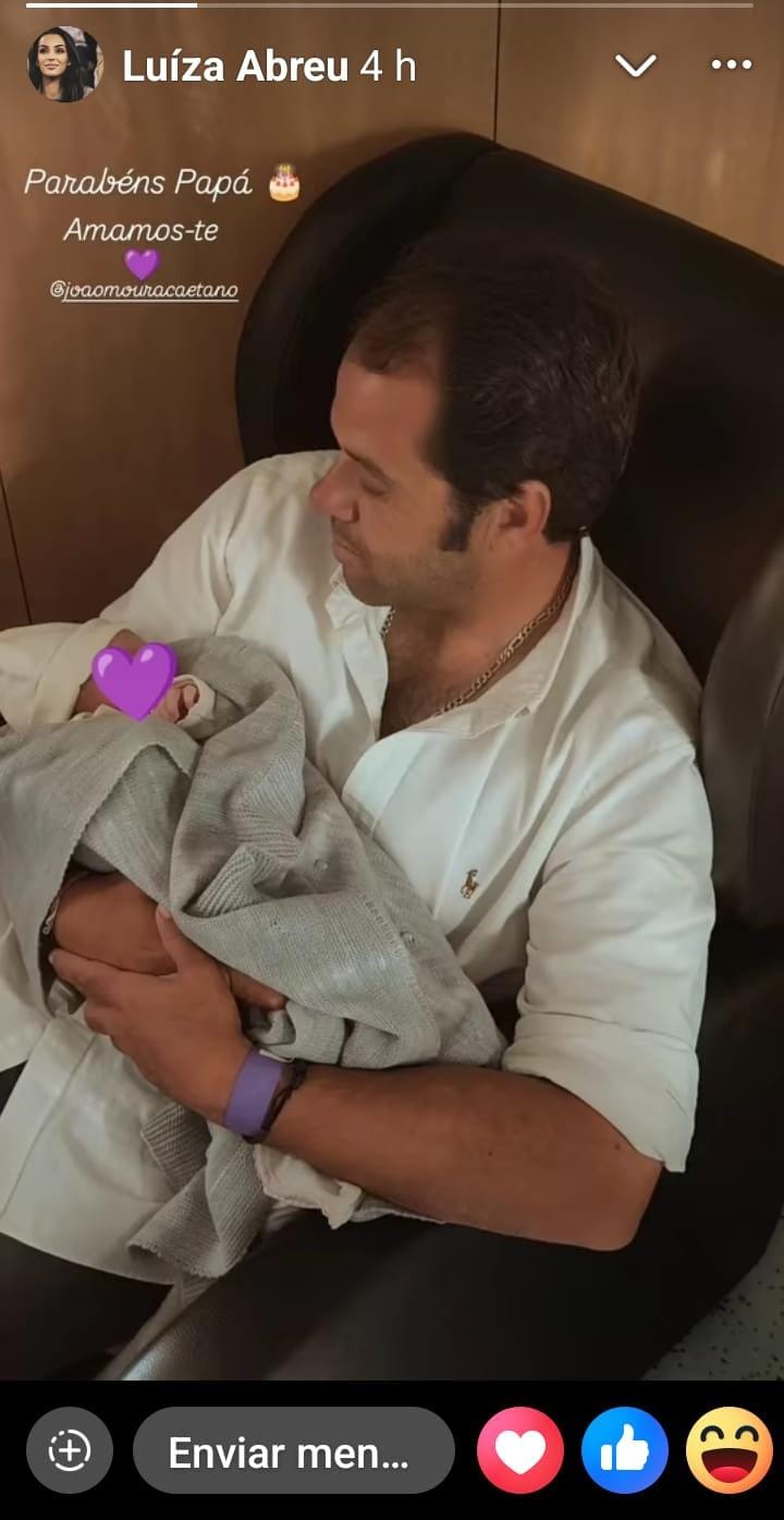 Exclusivo - "Parabéns Papá. Amamos-te" João Moura Caetano, Luísa Abreu e Maria Guiomar em festa no Alentejo