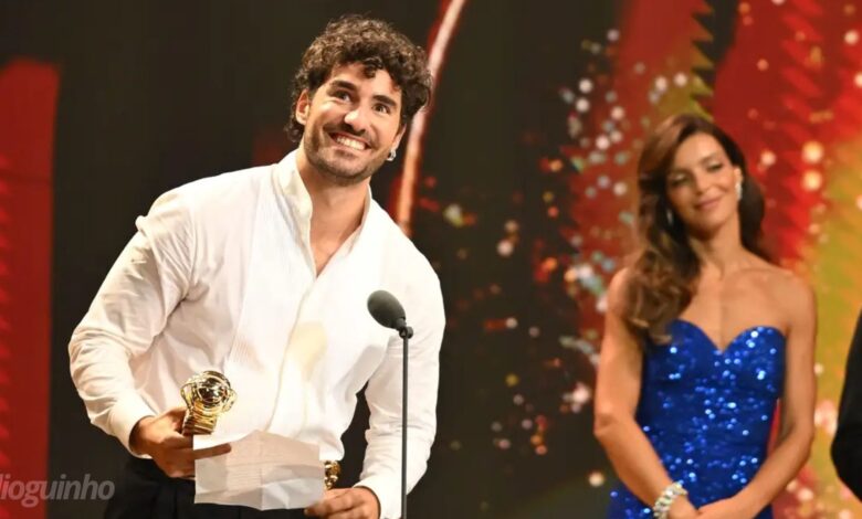 José Condessa conquista Globo de Ouro de Melhor Ator de Ficção na 30.ª edição