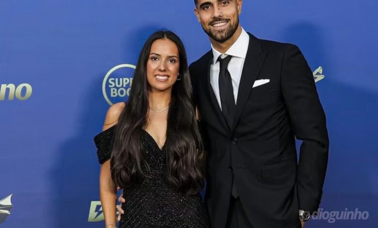 Diogo Costa pediu Catarina em casamento e o 'V+ Fama' comenta o noivado