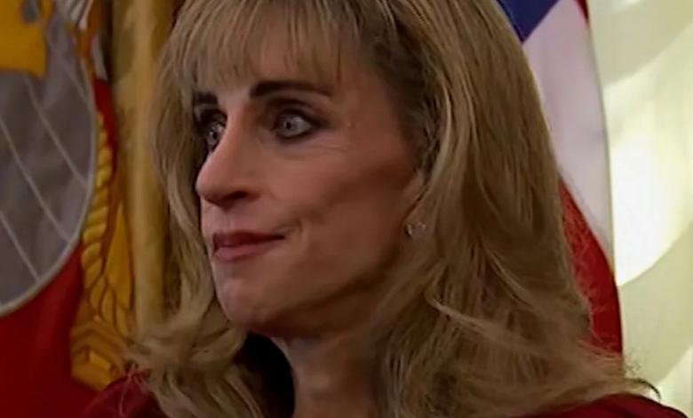 Aparição de Susan Dell na Casa Branca torna-se viral e divide atenções com doação bilionária