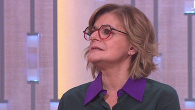 Júlia Pinheiro é invadida por instinto maternal e quebra formalidade em direto na SIC